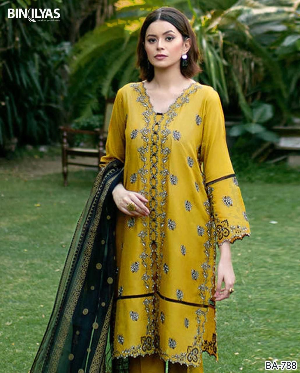 3 Pcs Dhanak Embroidery With Bamber Embroidery Dupatta