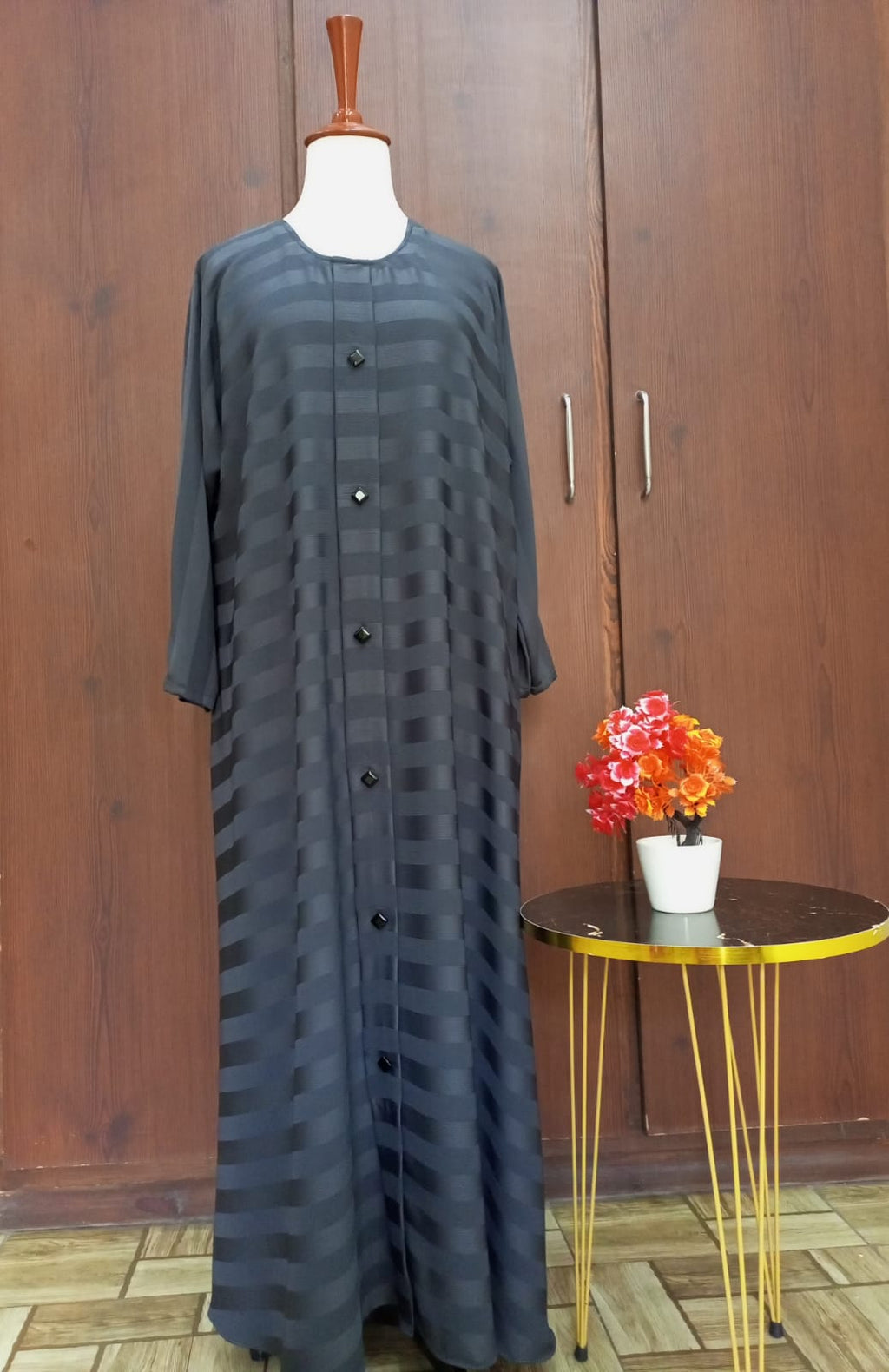 Round Neck Stripped Lavish Abaya For Girls & Women