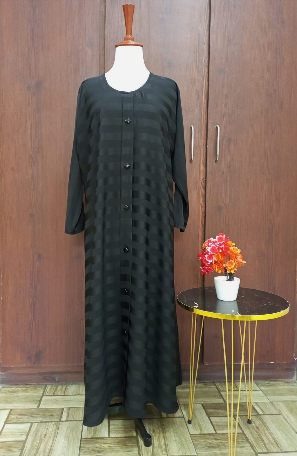 Round Neck Stripped Lavish Abaya For Girls & Women