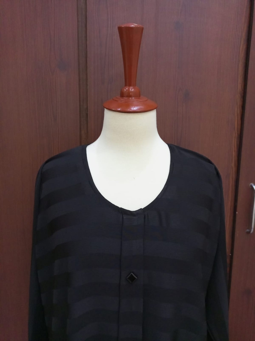 Round Neck Stripped Lavish Abaya For Girls & Women