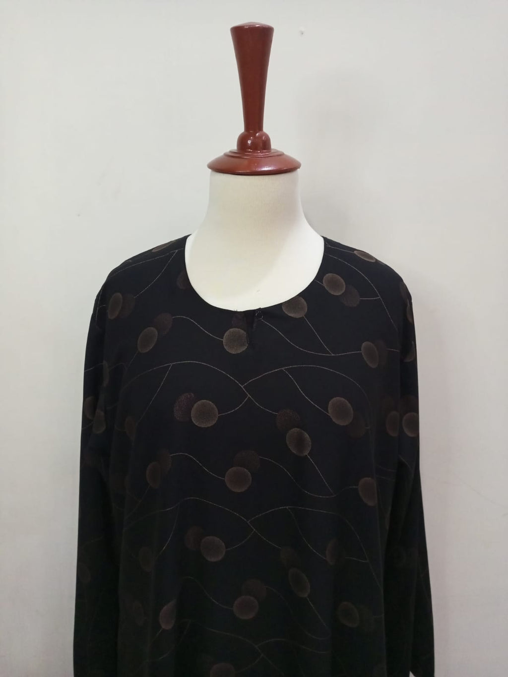 Round Neck Black Printed Lavish Abaya For Girls & Women