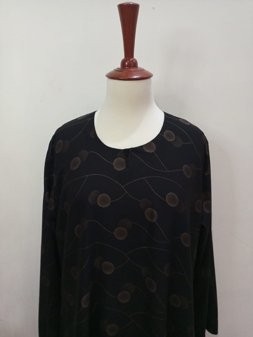 Round Neck Black Printed Lavish Abaya For Girls & Women