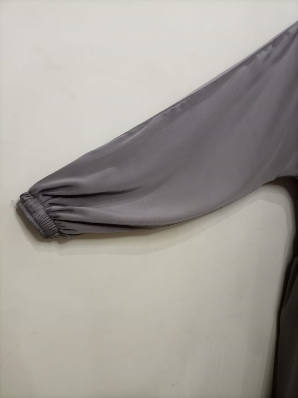 Round Neck Solid Grey Color Lavish Abaya For Girls & Women