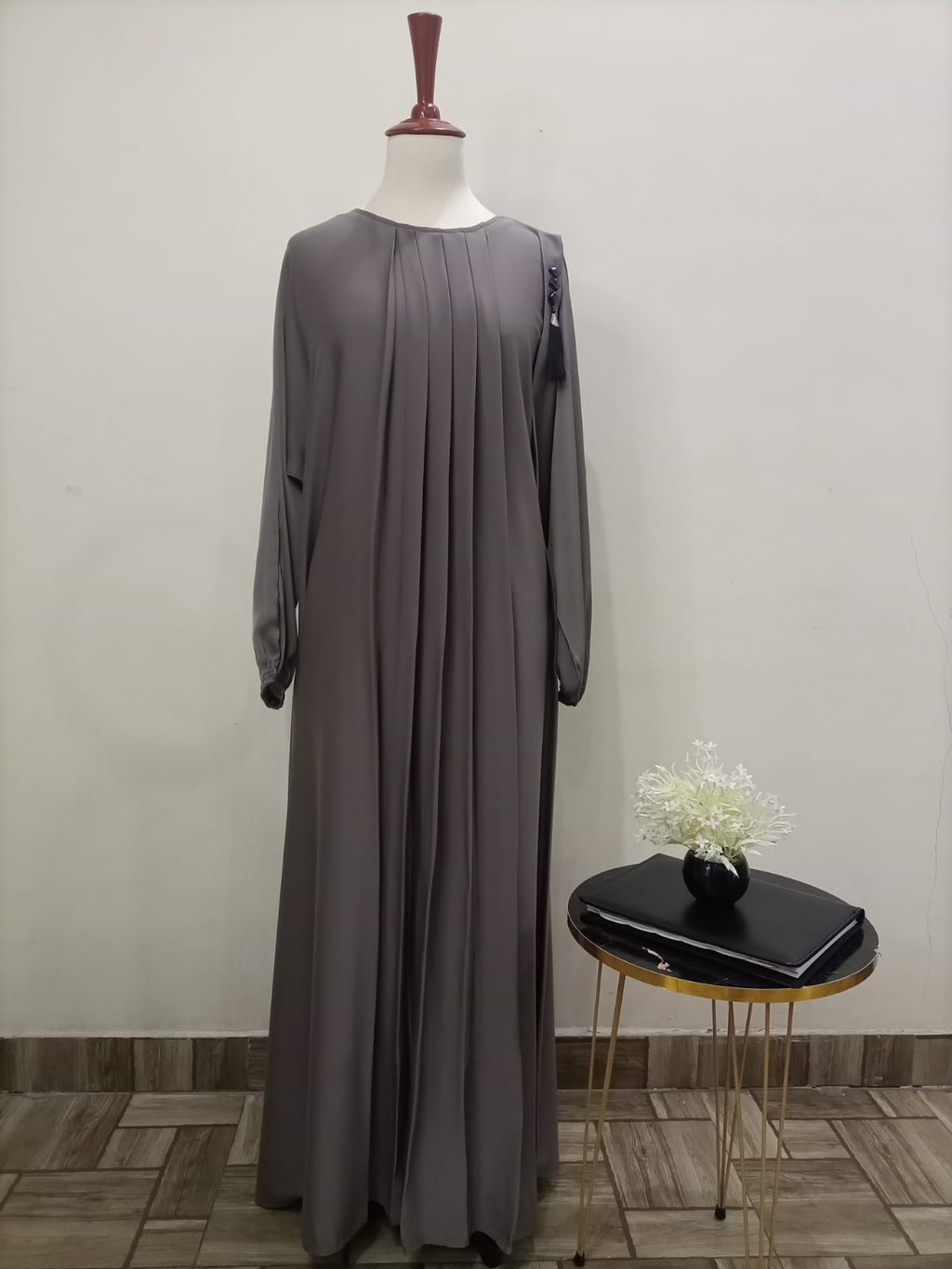 Round Neck Solid Grey Color Lavish Abaya For Girls & Women