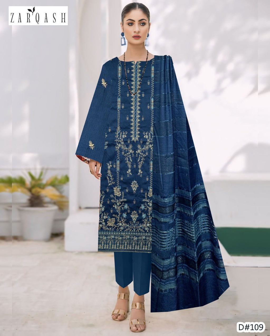 Banadora Dhanak Embroidery 3pcs With Dhanak Chamki Velvet Shawl