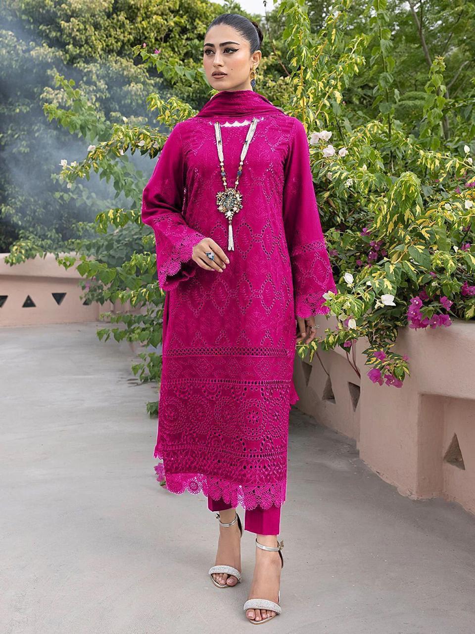 Presenting Unstitched Khaaf Lavish Lawn Collection 3 Pcs