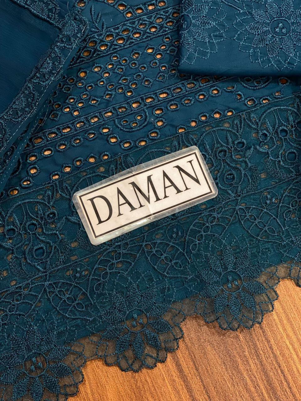 Presenting Unstitched Khaaf Lavish Lawn Collection 3 Pcs