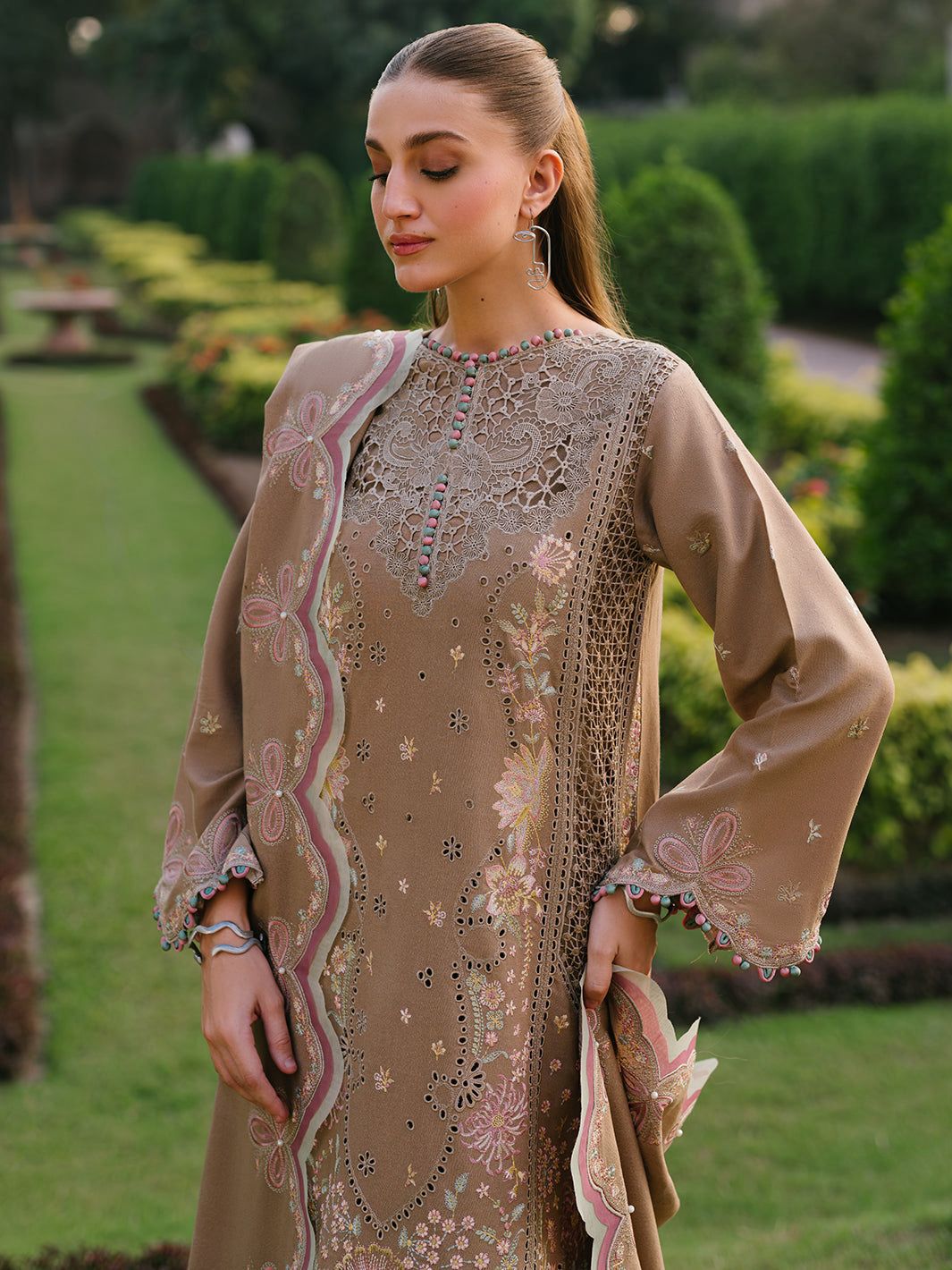 Unstitched Binilyas Lavish Lawn Collection 3 Pcs