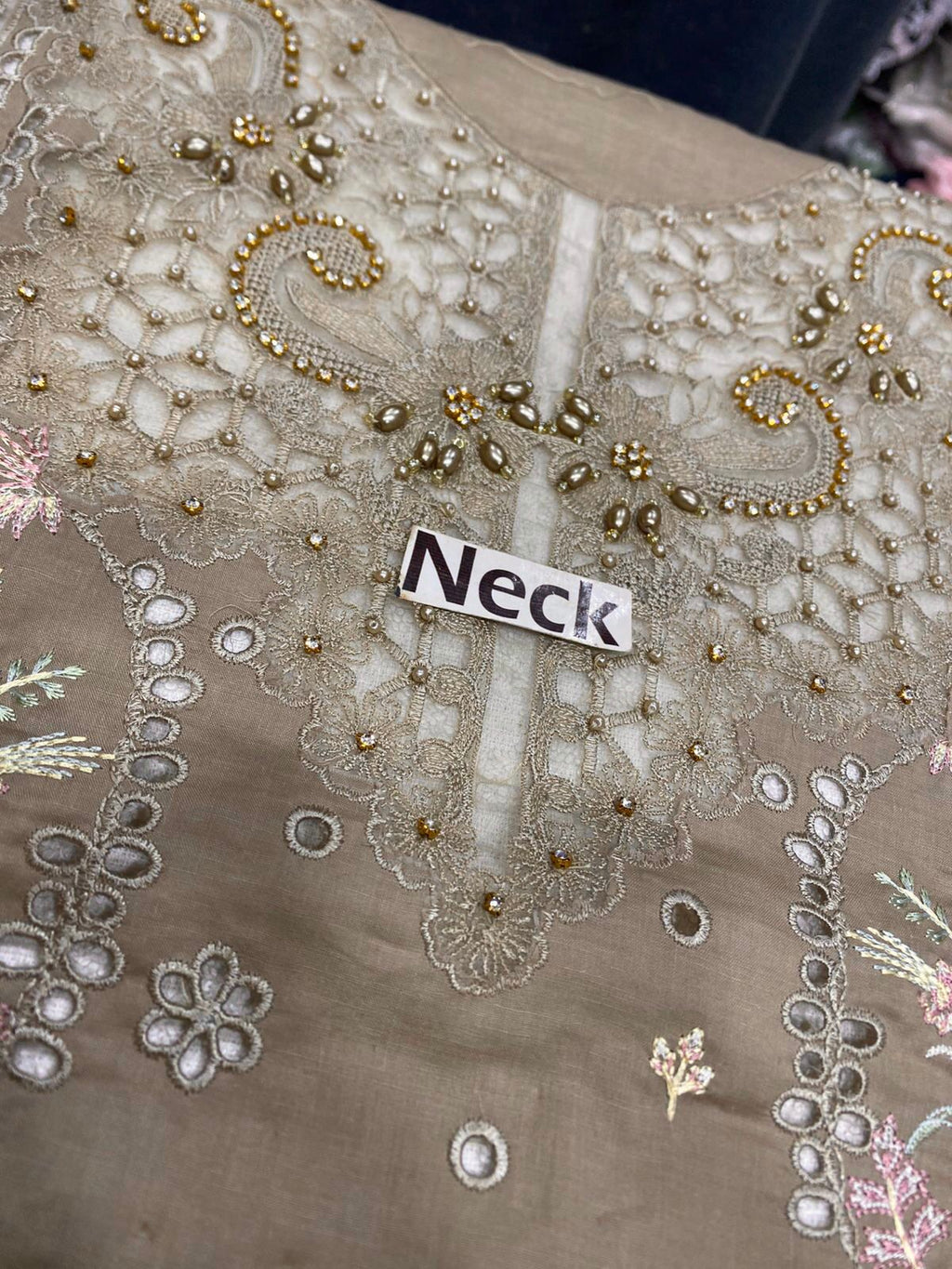 Unstitched Binilyas Lavish Lawn Collection 3 Pcs